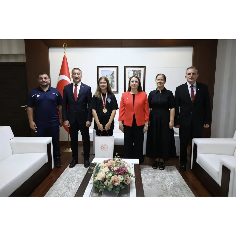 DÜNYA ÜÇÜNCÜSÜ BARTIN’DAN