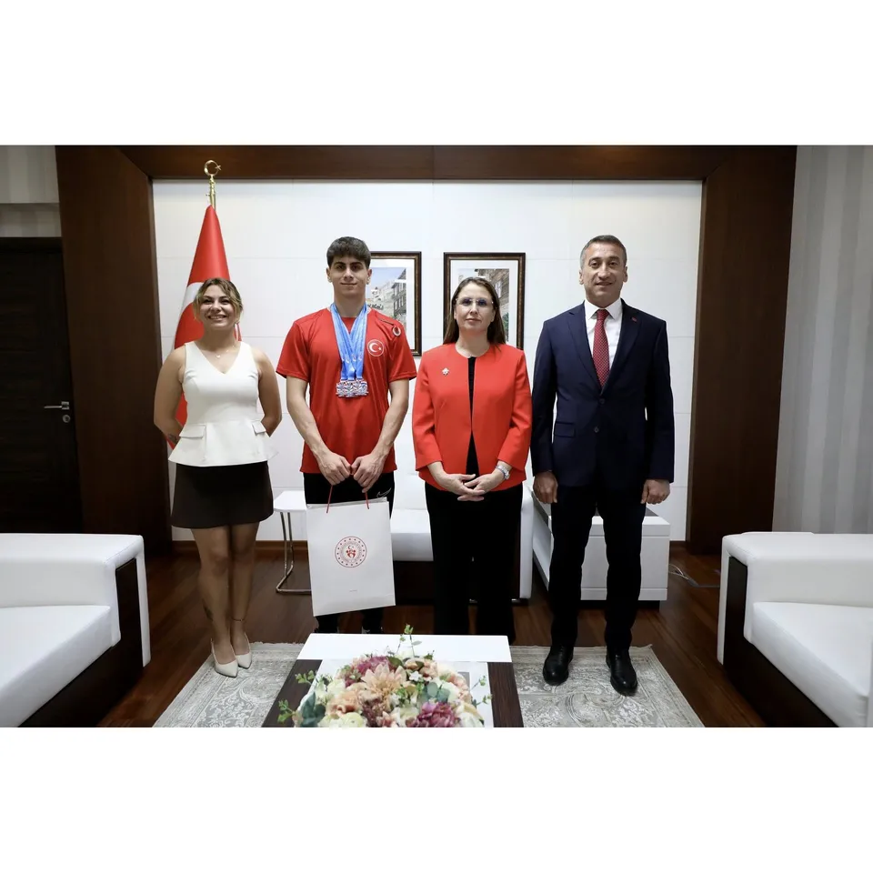 DÜNYA ÜÇÜNCÜSÜ BARTIN’DAN