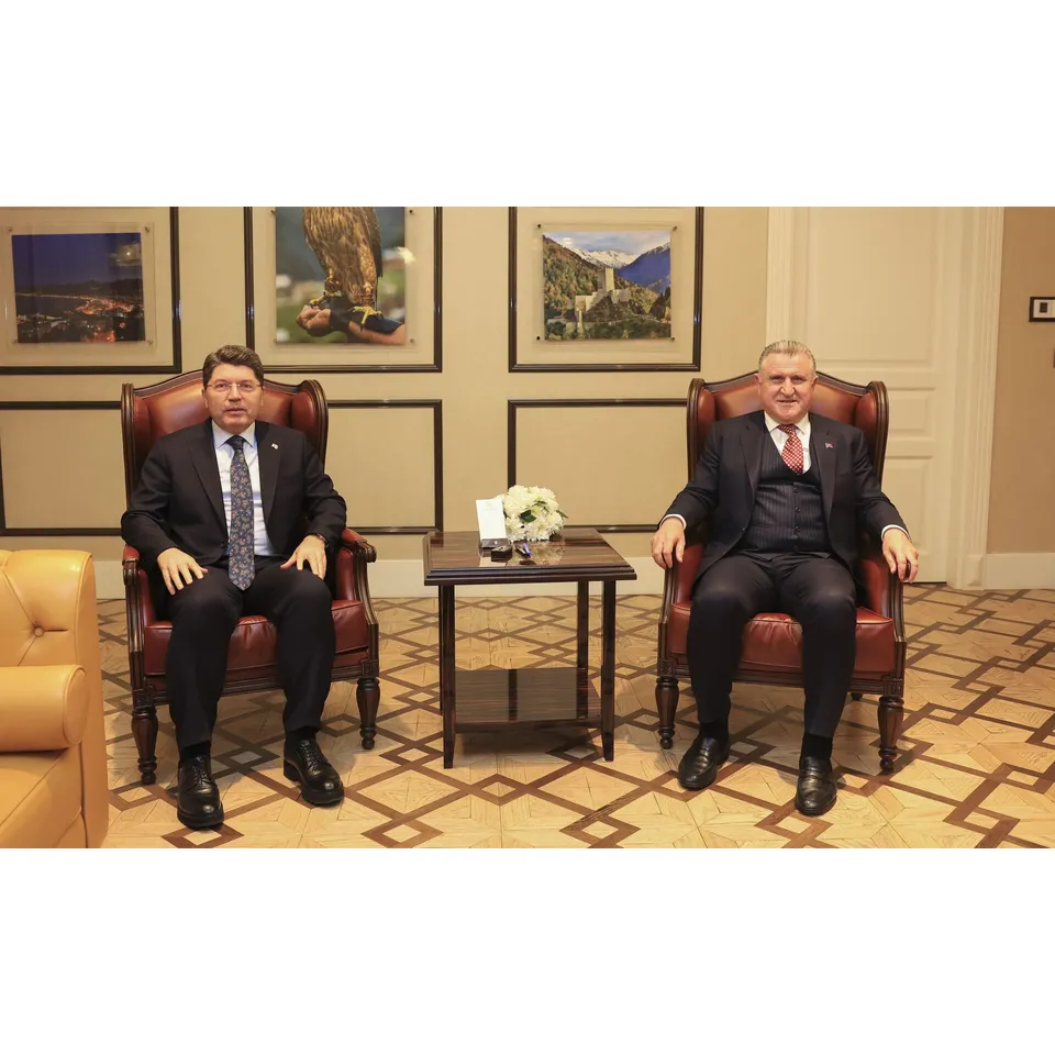 BAKANDAN BARTIN İÇİN YATIRIM GÖRÜŞMELERİ