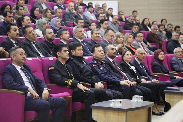 BARÜ’DE PROTOKOL EĞİTİMİ