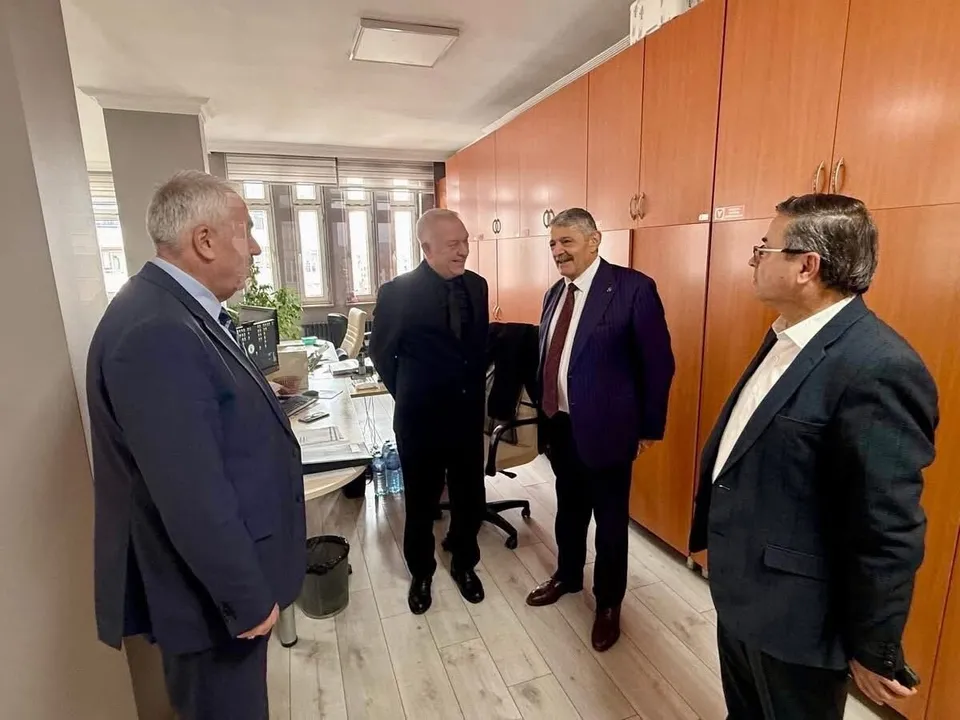 MHP HEYETİ ÖZEL İDAREDE!