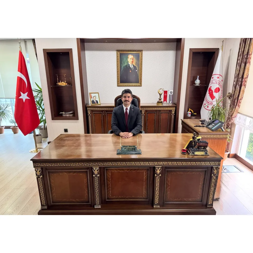 KARAKAYA, HOPA’DA GÖREVE BAŞLADI