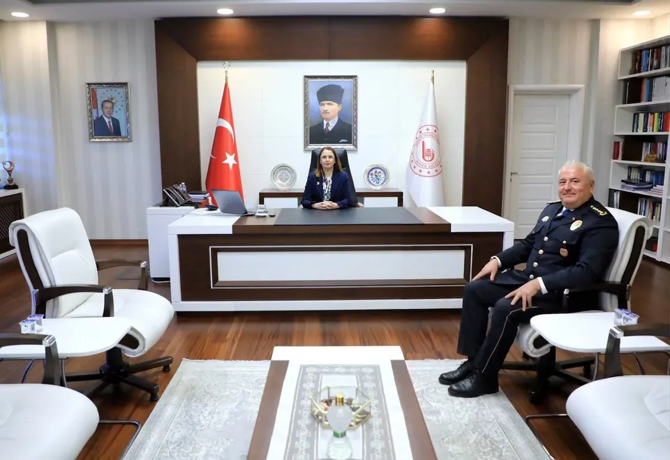 YENİ EMNİYET MÜDÜRÜNDEN İLK ZİYARET