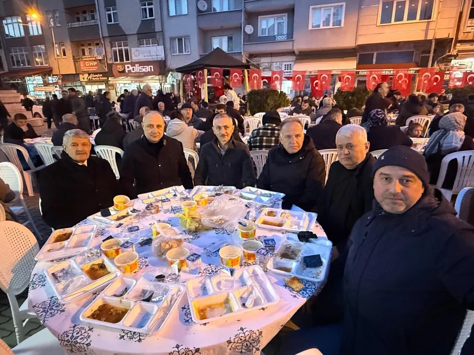 AKIN’DAN KUMLUCA ÇIKARMASI