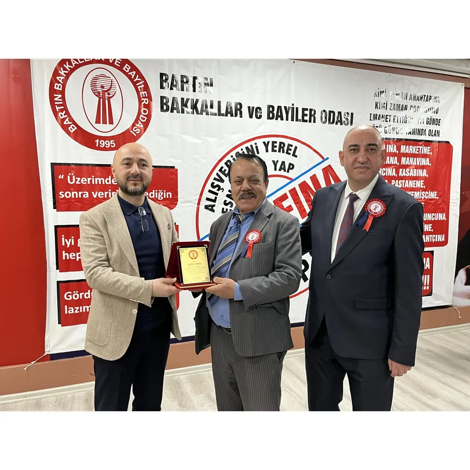RAKİPSİZ BAŞKAN!
