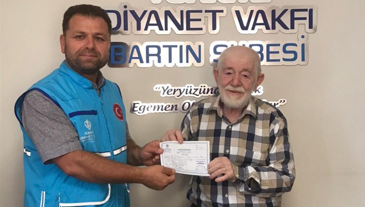 15 Bin Lira Bağışladı