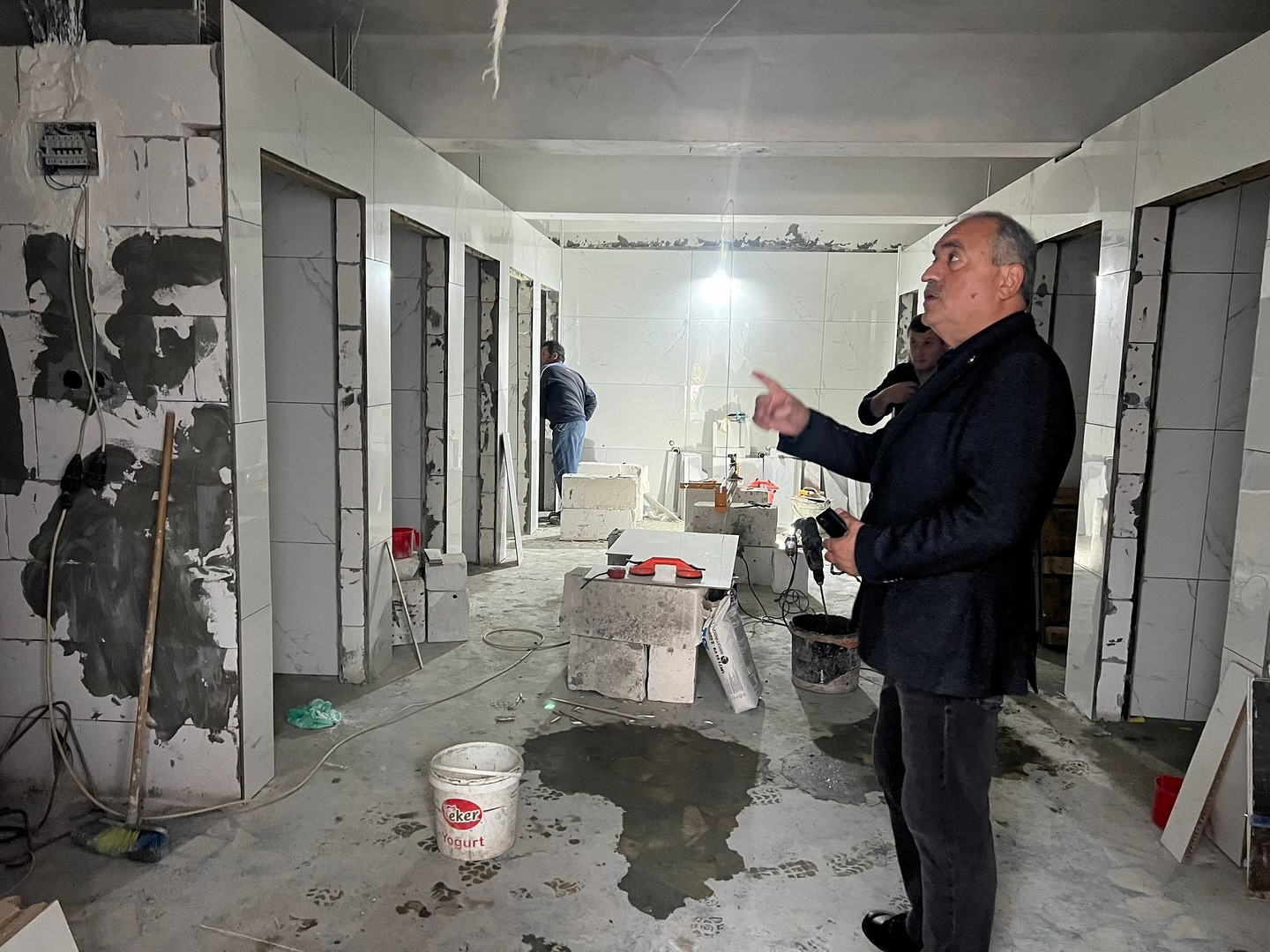 BAŞKAN UZUN’DAN ULU CAMİ ŞADIRVANINDA İNCELEME