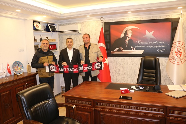 Arıt Kayadibispor’dan İl Müdürü Halil Akkaş’a Ziyaret