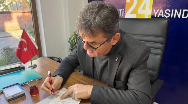 ÜYE KAYDINI İL BAŞKANI ALDI