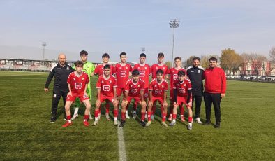 Bartın Gençlerbirliği Düzce Deplasmanından 1 Puanla Döndü