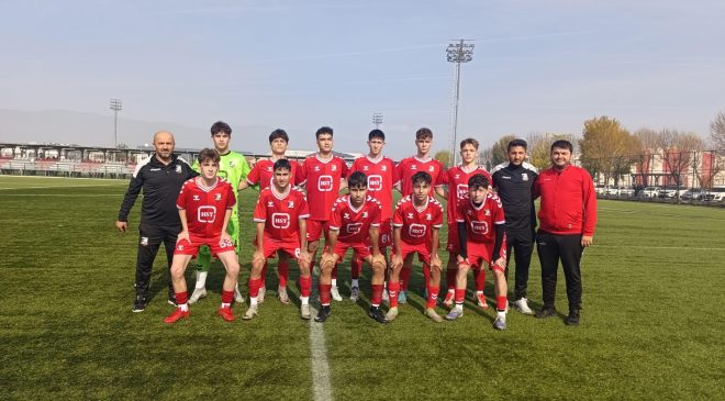 Bartın Gençlerbirliği Düzce Deplasmanından 1 Puanla Döndü