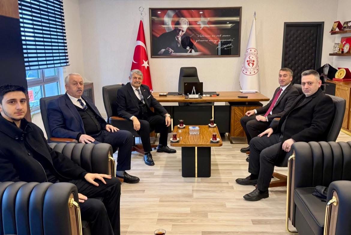 AKIN’DAN KURUM ZİYARETİ