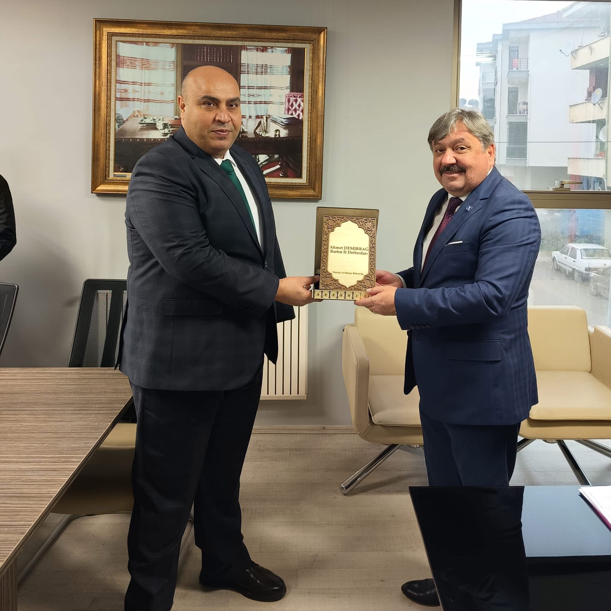 DEFTERDARDAN SMMMO’YA ZİYARET