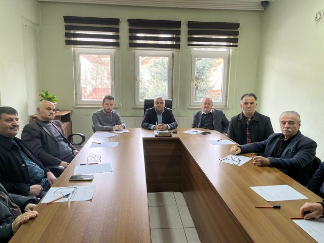 Hasankadı’da meclis toplandı 