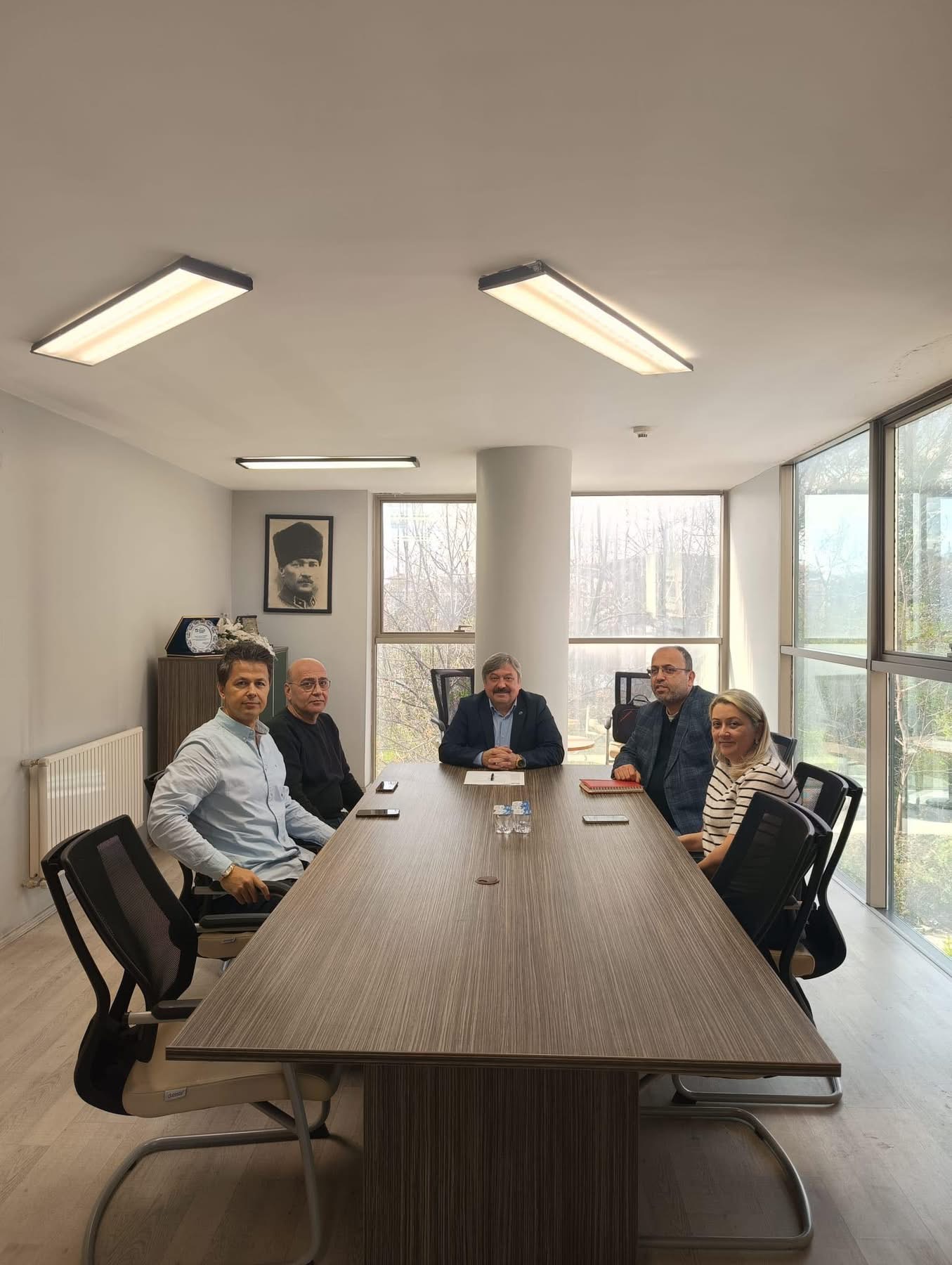 BAŞKAN YÖNETİMİ TOPLADI