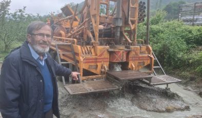 YERALTI IRMAĞINDAN SU ÇIKTI