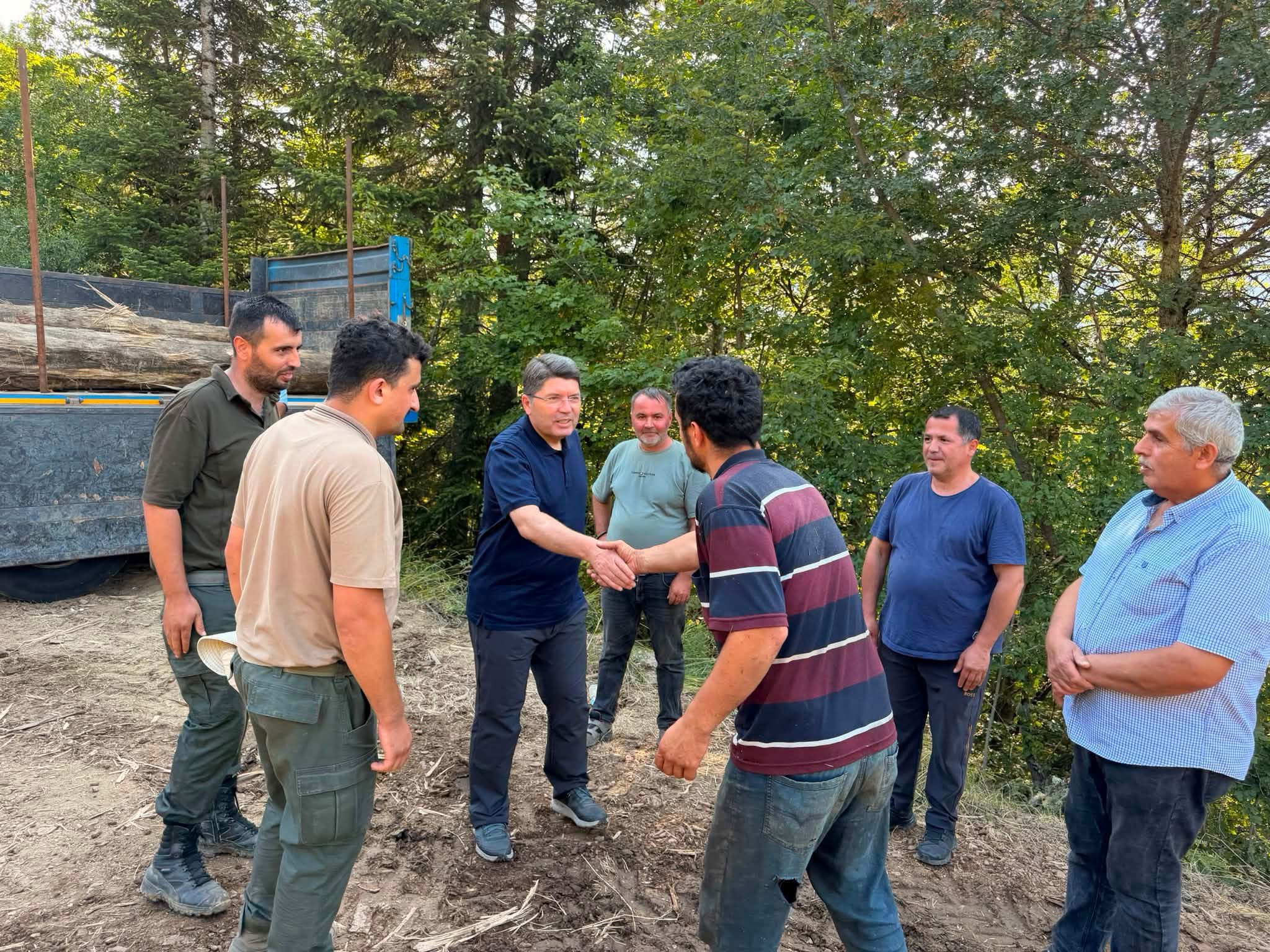 TUNÇ’TAN ORMAN İŞÇİLERİNE ZİYARET