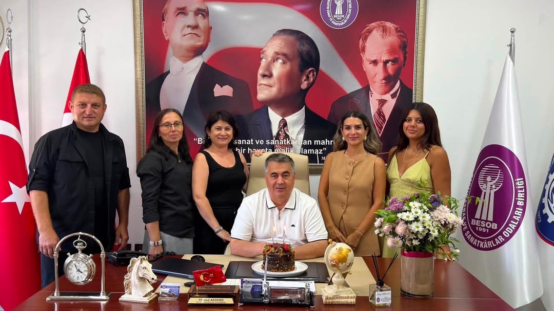 PERSONELDEN KUTLAMA